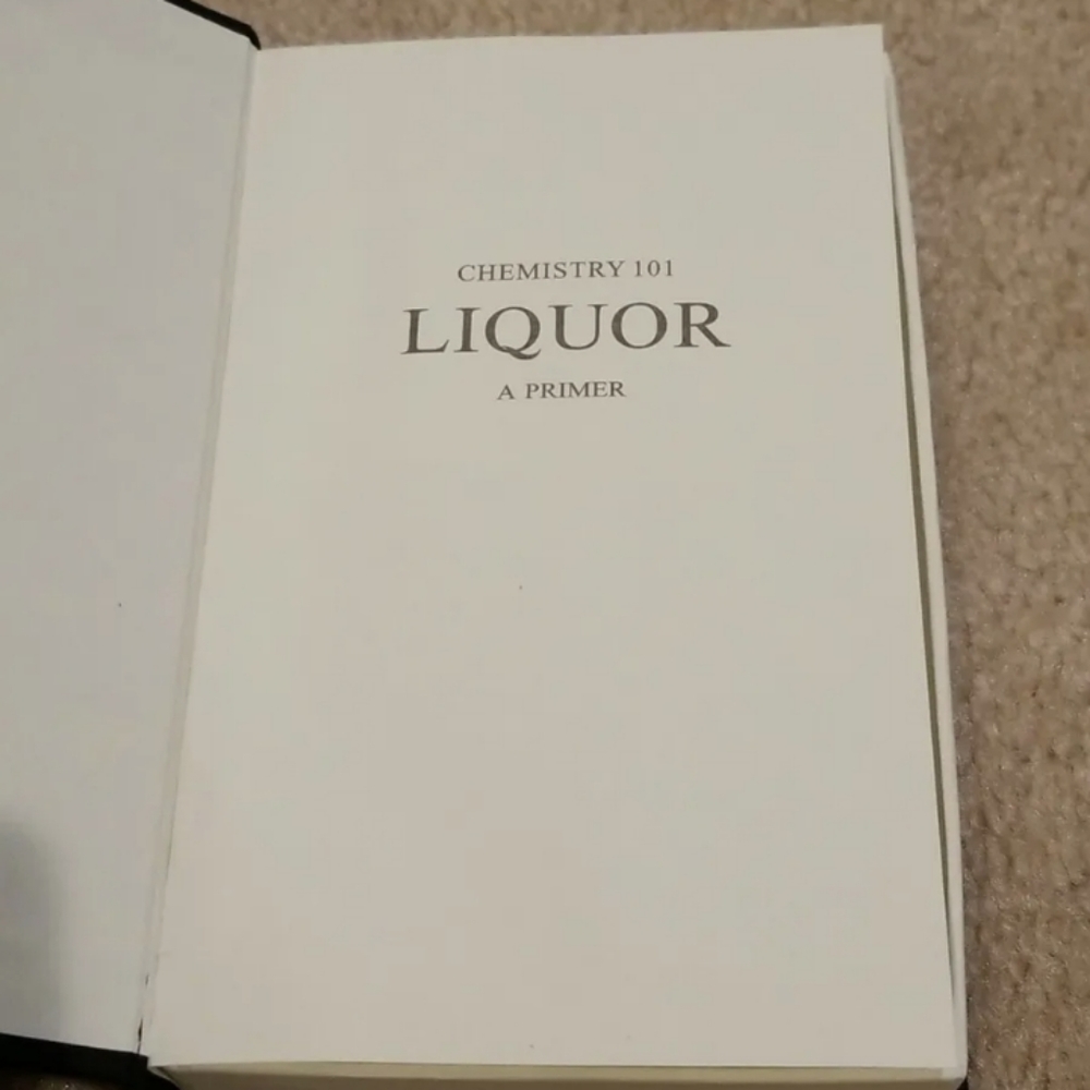 New Kikkerland Chemistry 101 Liquor Alcohol 4 oz Stainless Steel Book Flask - Picture 4 of 5